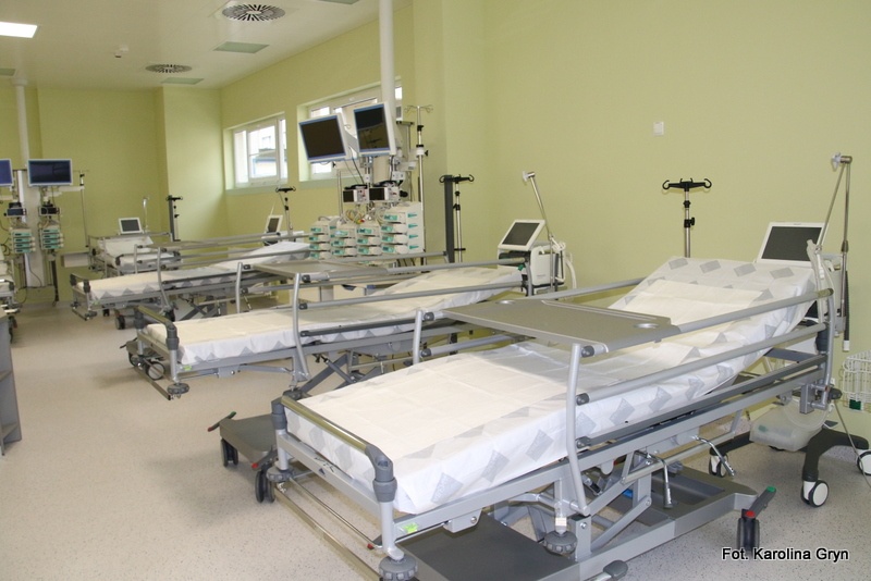 Stalowa Wola: Szpital częściowo wznowił przyjęcia pacjentów